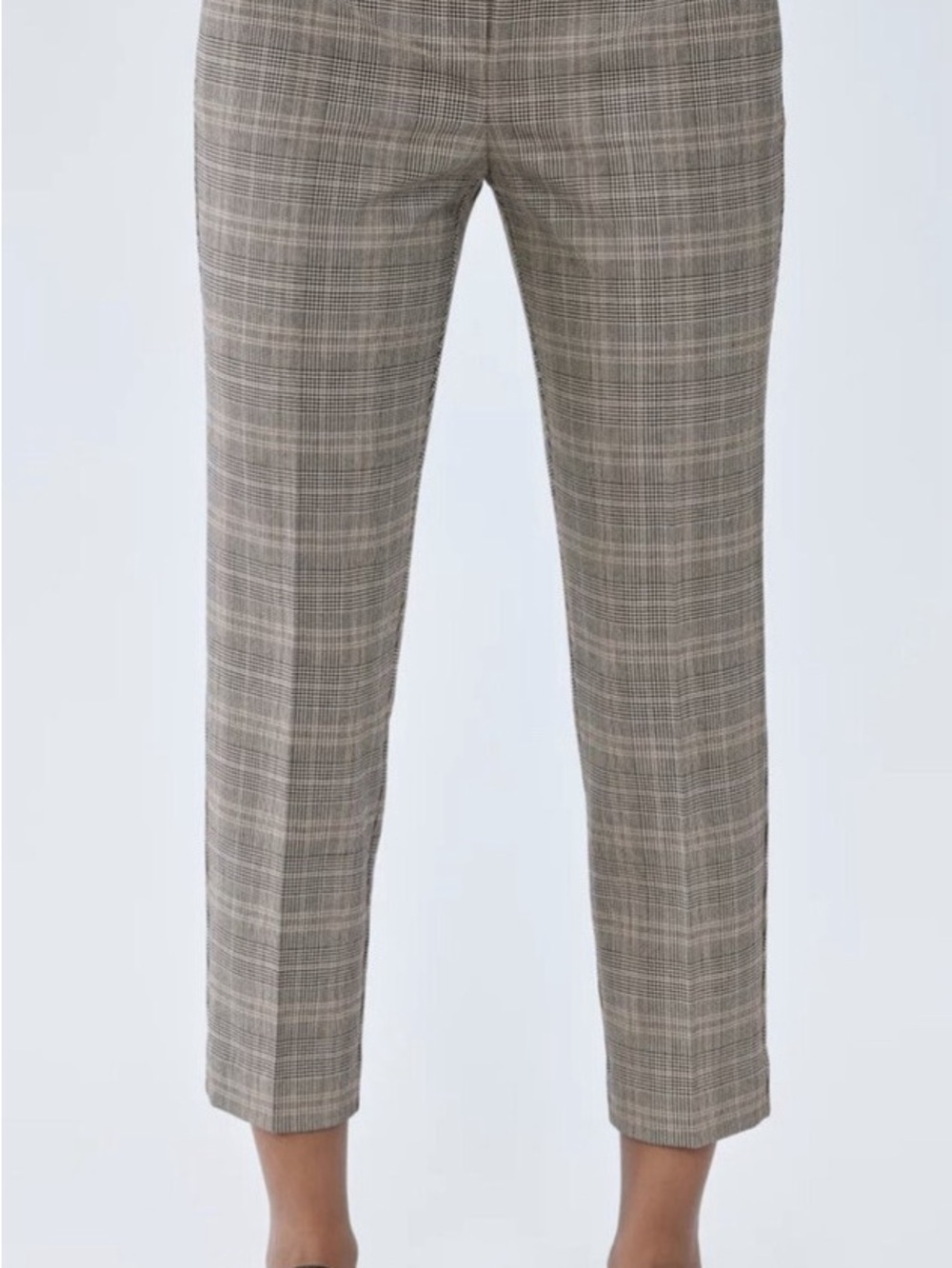 Babaton Aritzia Plaid Trousers (Conan)